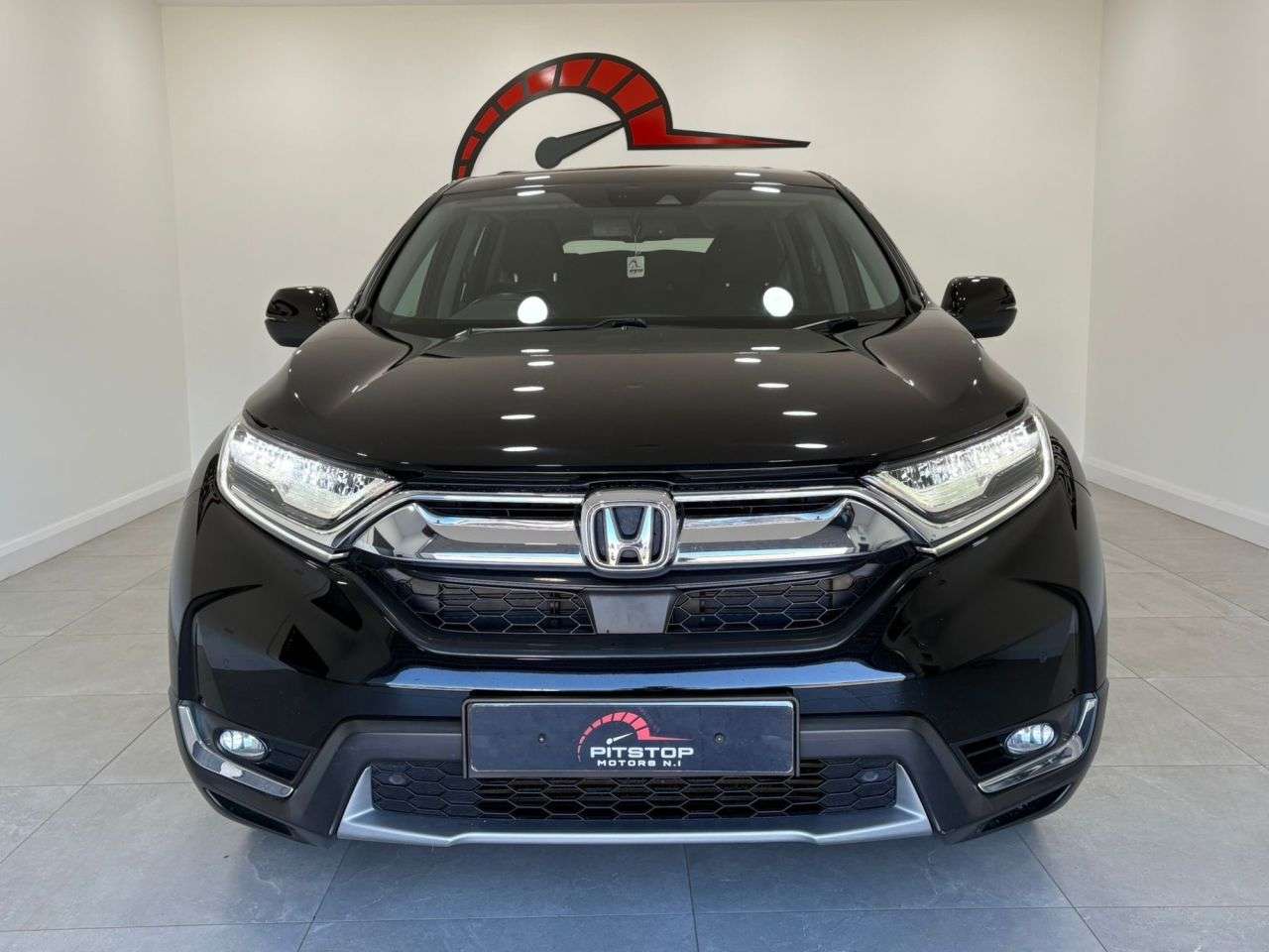 A 2019 HONDA CR-V 1.5 VTEC Turbo SE SUV 5dr Petrol CVT 4WD Euro 6 (193 ps) A 2019 HONDA CR-V 1.5 VTEC Turbo SE SUV 5dr Petrol CVT 4WD Euro 6 (193 ps)