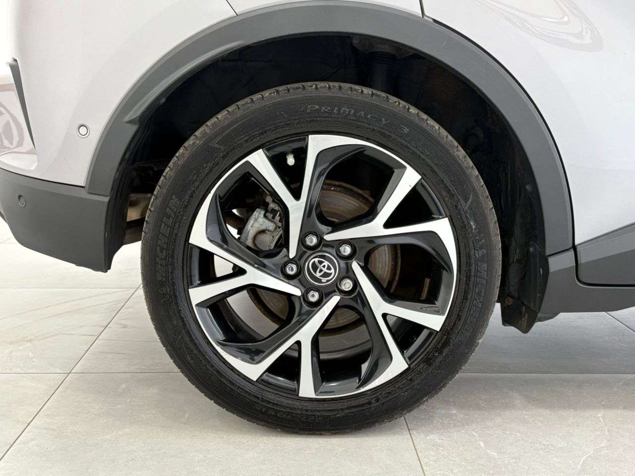 2018 TOYOTA C-HR 2018 TOYOTA C-HR