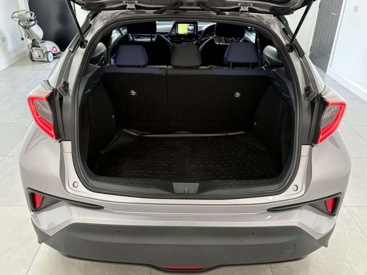 2018 TOYOTA C-HR 2018 TOYOTA C-HR