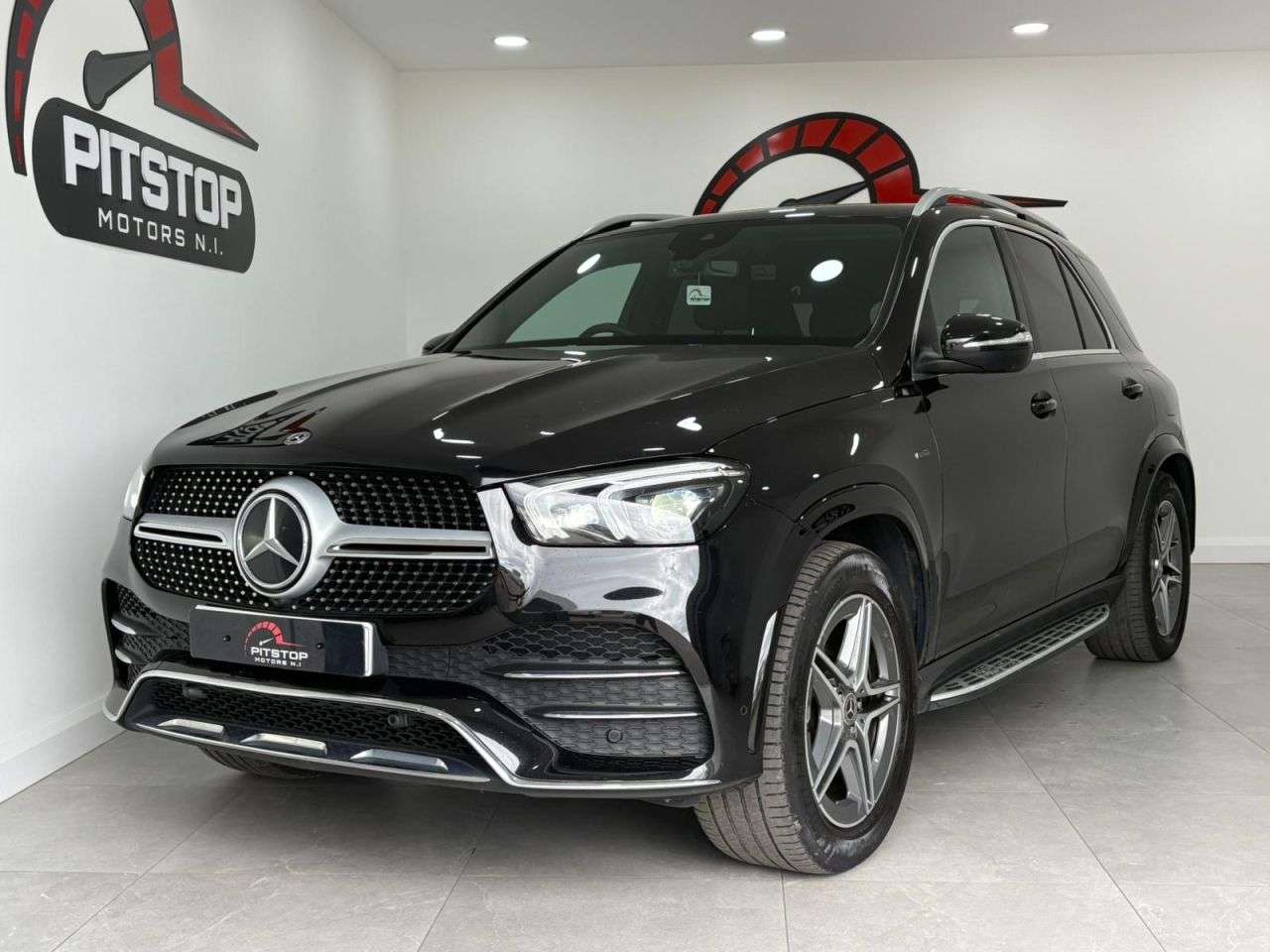 A 2021 MERCEDES-BENZ GLE 2.0 GLE350de 31.2kWh AMG Line (Premium) SUV 5dr Diesel Plug-in Hybrid G-Tro A 2021 MERCEDES-BENZ GLE 2.0 GLE350de 31.2kWh AMG Line (Premium) SUV 5dr Diesel Plug-in Hybrid G-Tro