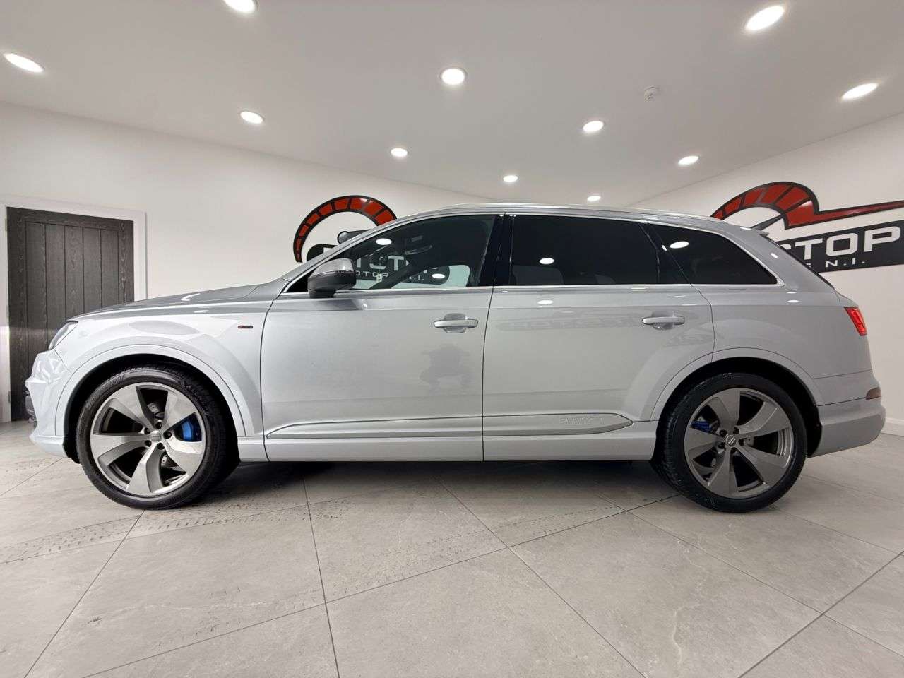 2015 AUDI Q7 2015 AUDI Q7