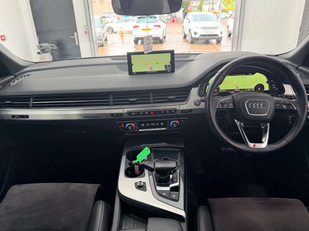 2015 AUDI Q7 2015 AUDI Q7
