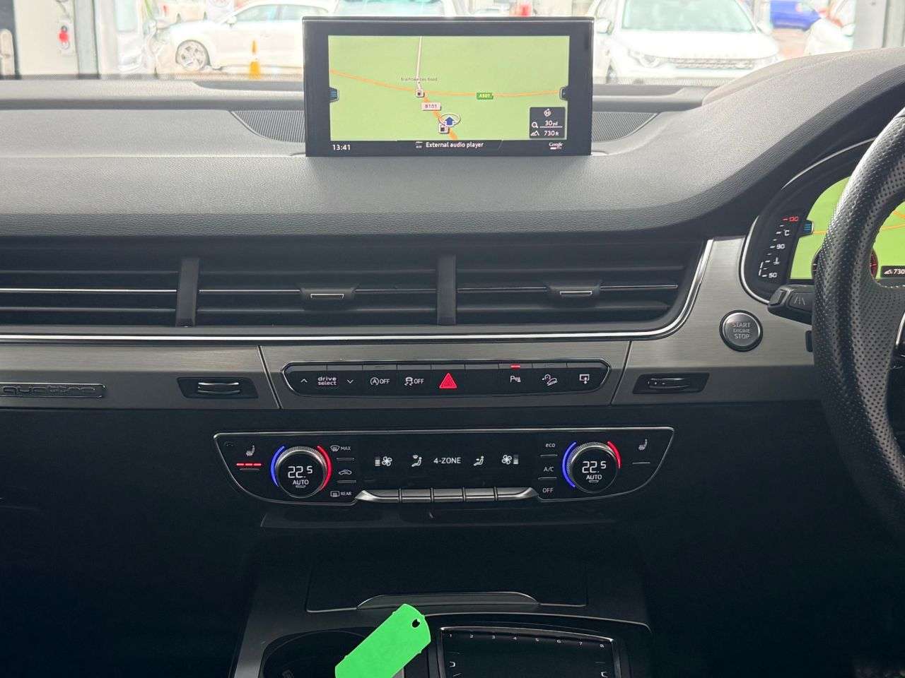 2015 AUDI Q7 2015 AUDI Q7