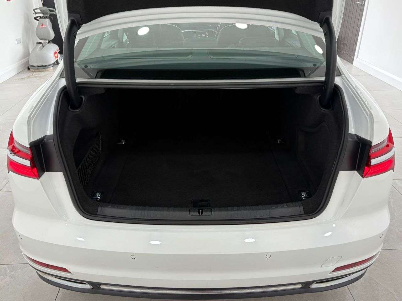 2019 AUDI A6 SALOON 2019 AUDI A6 SALOON