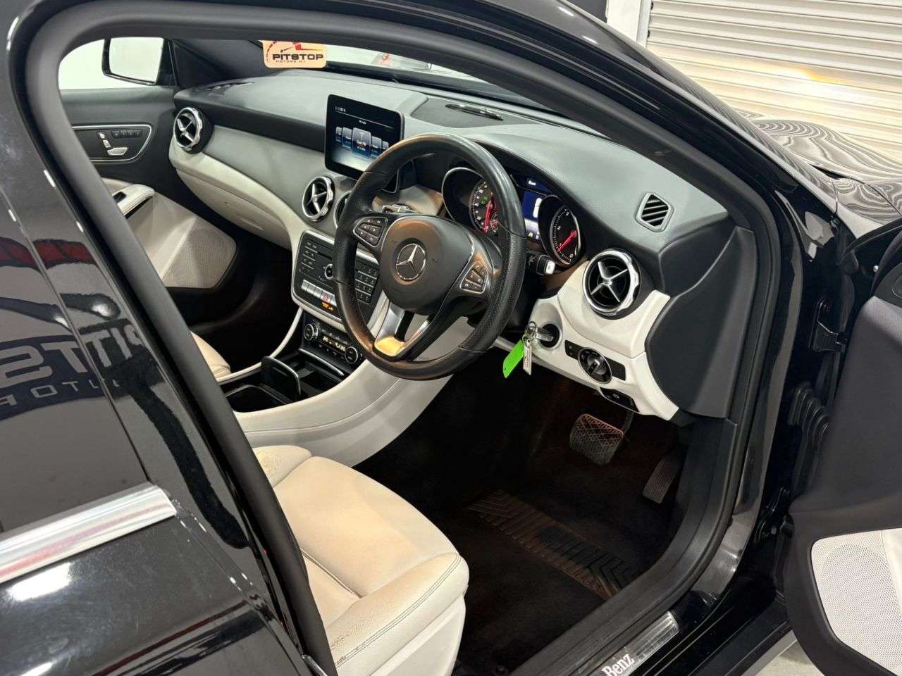 2019 MERCEDES-BENZ GLA 2019 MERCEDES-BENZ GLA