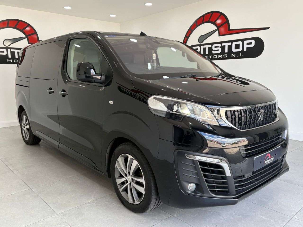 2018 PEUGEOT TRAVELLER 2018 PEUGEOT TRAVELLER