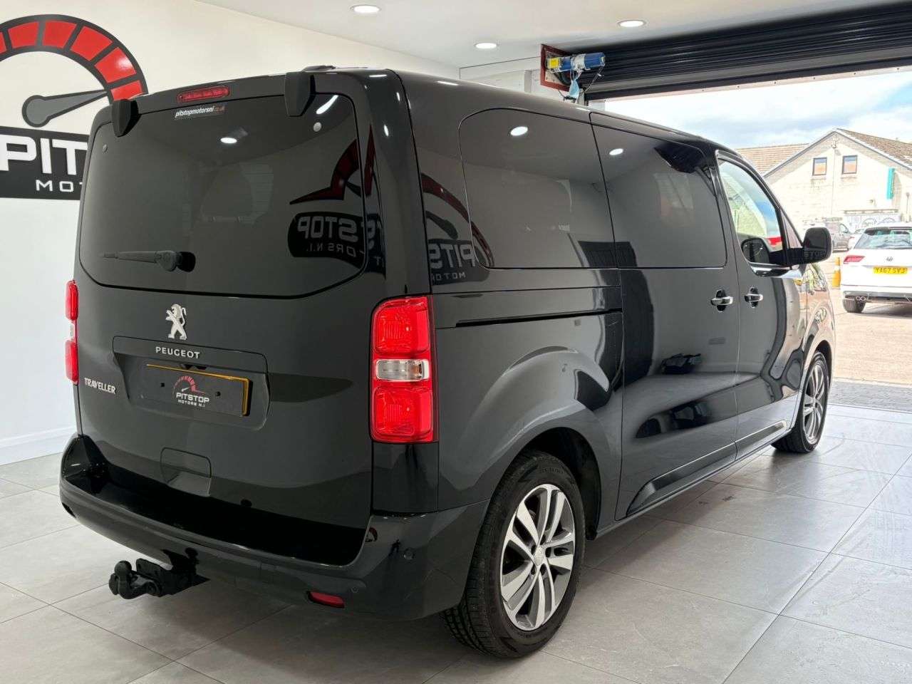 2018 PEUGEOT TRAVELLER 2018 PEUGEOT TRAVELLER