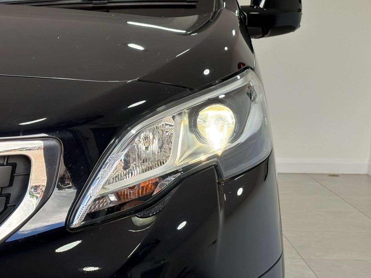 2018 PEUGEOT TRAVELLER 2018 PEUGEOT TRAVELLER