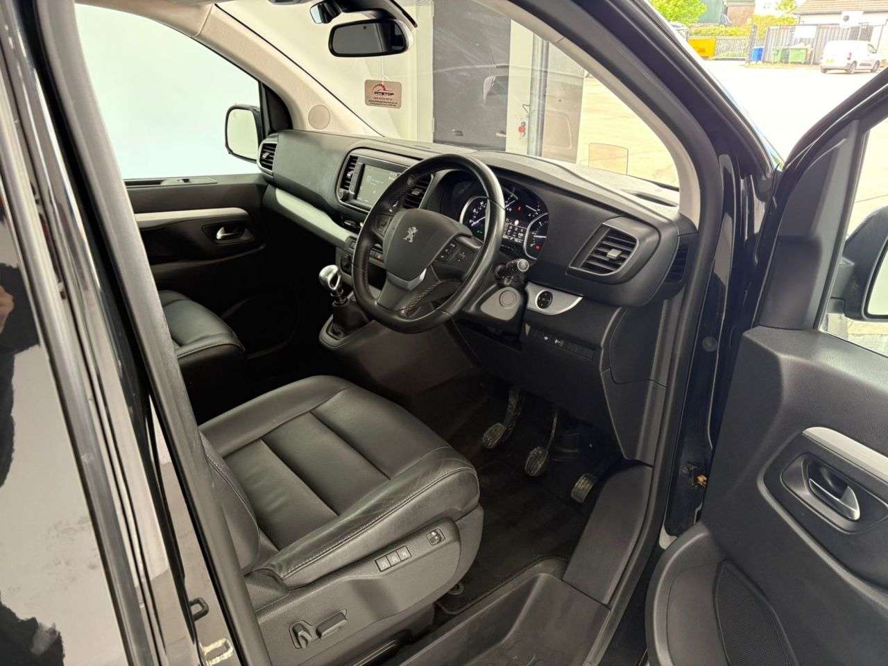 2018 PEUGEOT TRAVELLER 2018 PEUGEOT TRAVELLER