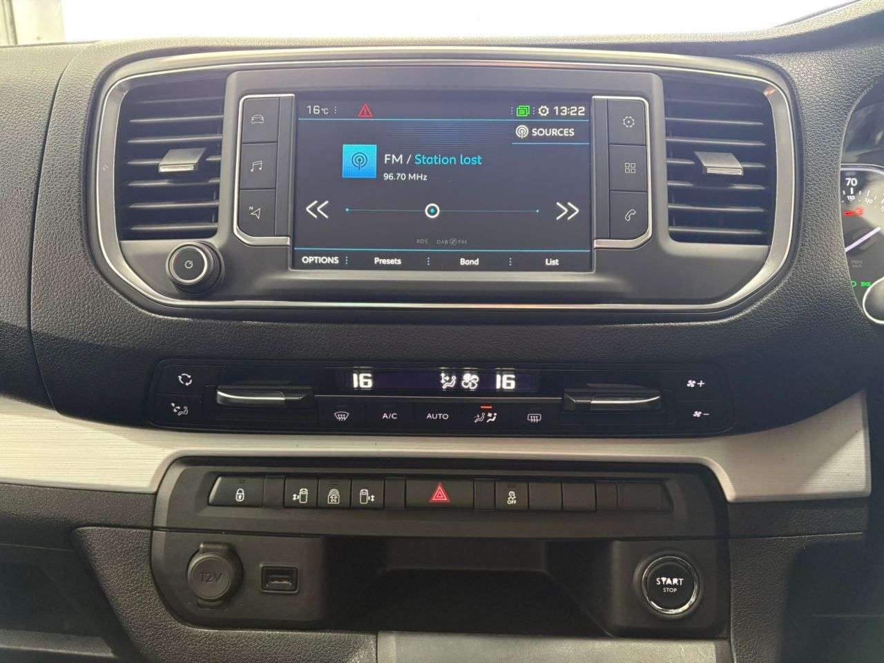 2018 PEUGEOT TRAVELLER 2018 PEUGEOT TRAVELLER
