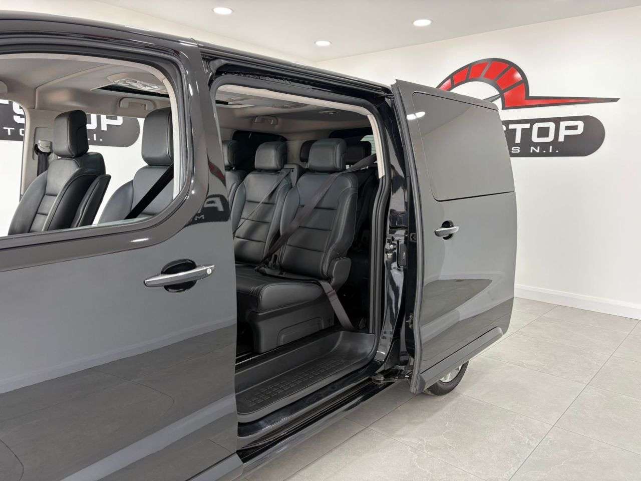 2018 PEUGEOT TRAVELLER 2018 PEUGEOT TRAVELLER
