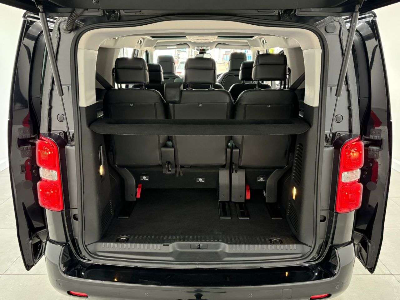 2018 PEUGEOT TRAVELLER 2018 PEUGEOT TRAVELLER