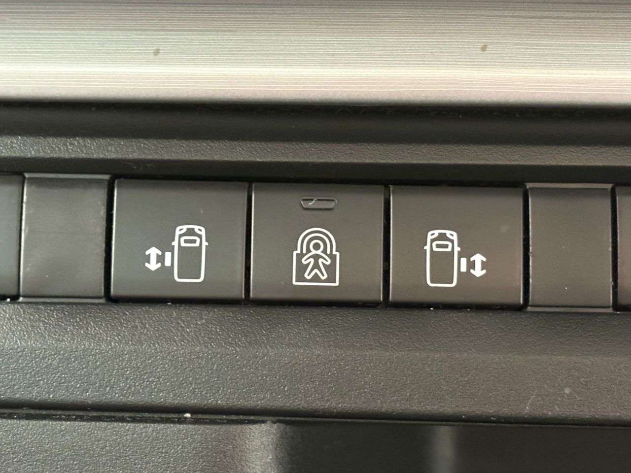 2018 PEUGEOT TRAVELLER 2018 PEUGEOT TRAVELLER