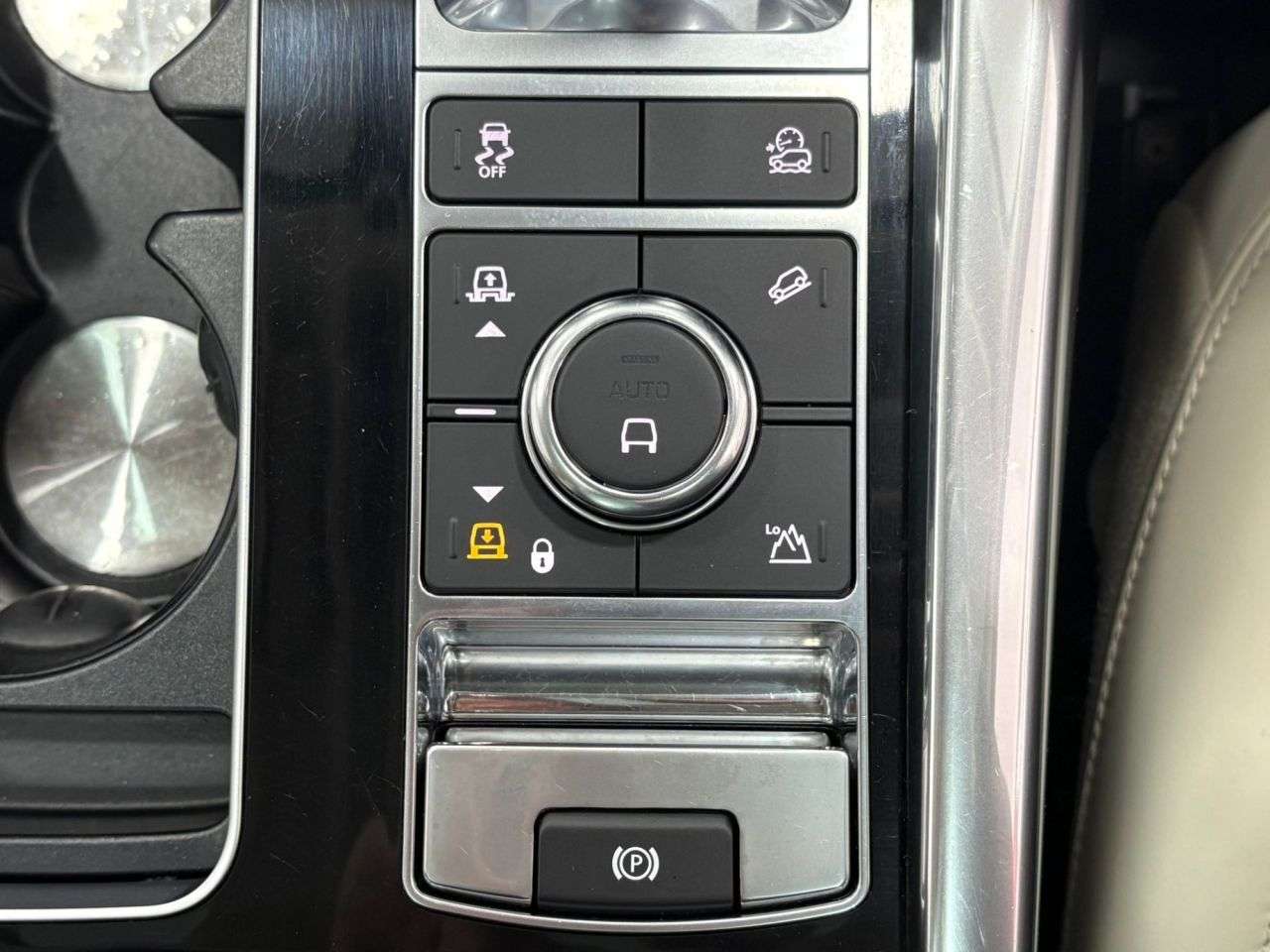 2018 LAND ROVER RANGE ROVER SPORT 2018 LAND ROVER RANGE ROVER SPORT