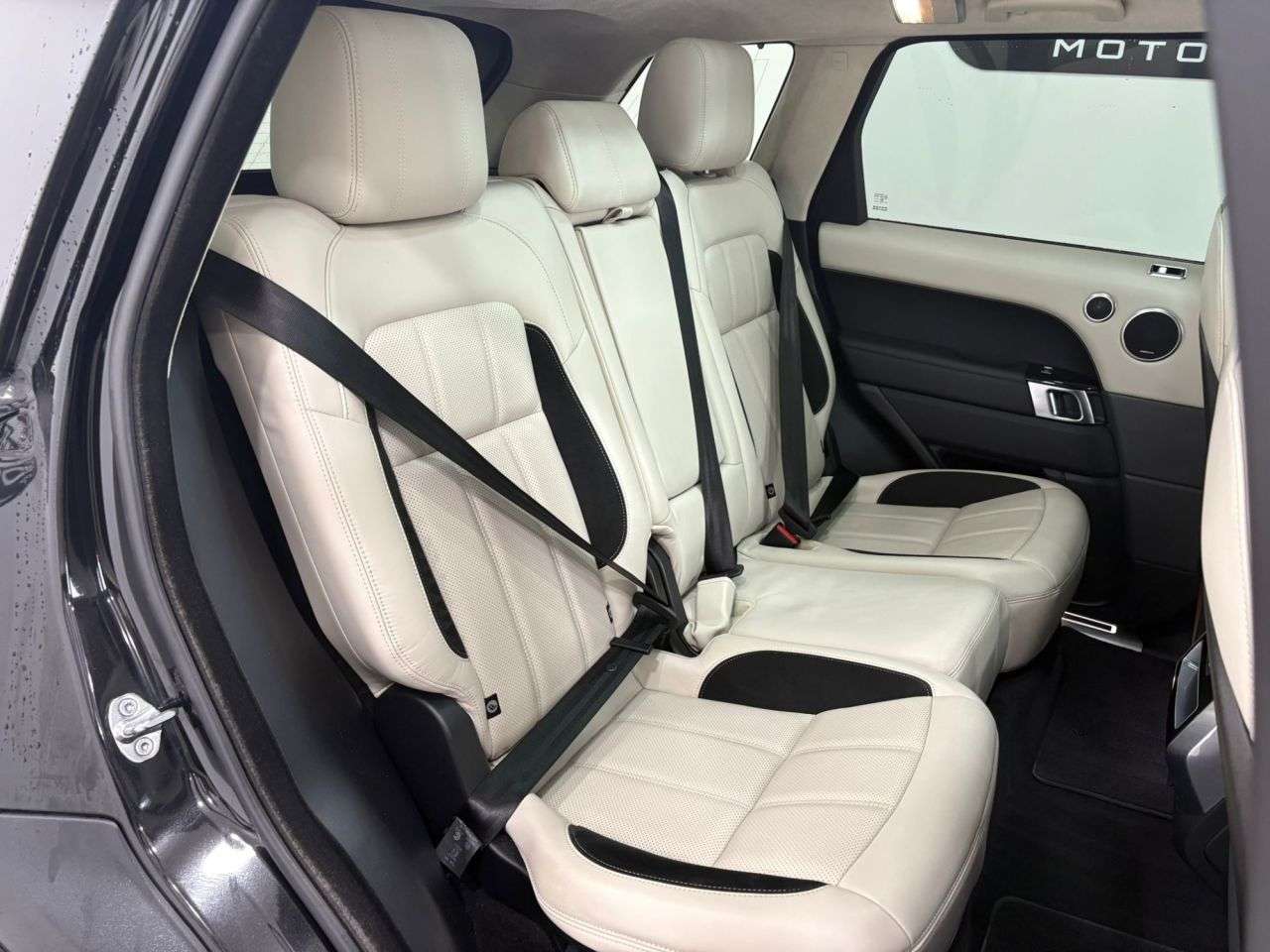2018 LAND ROVER RANGE ROVER SPORT 2018 LAND ROVER RANGE ROVER SPORT