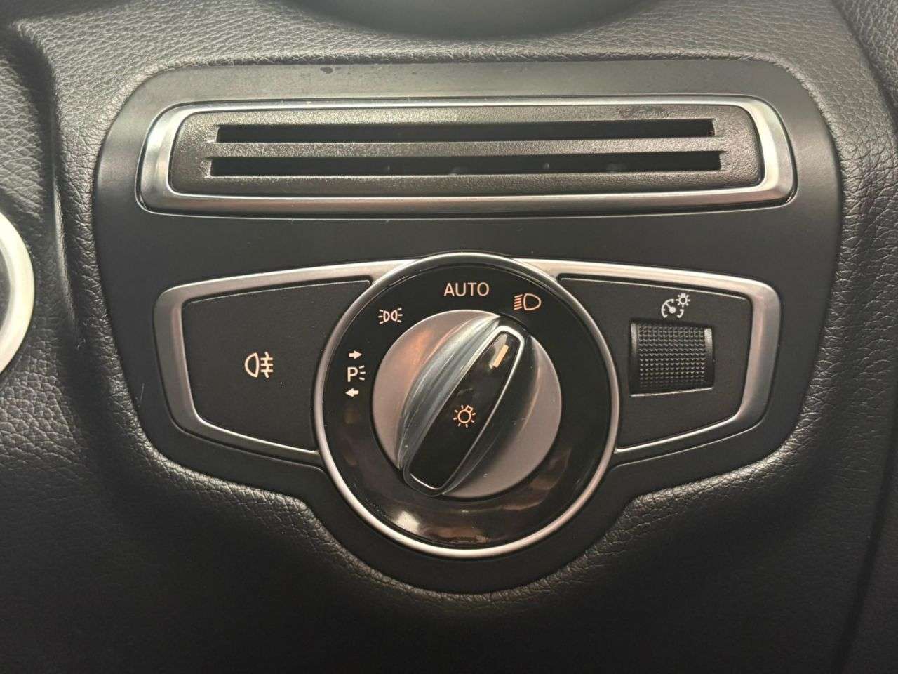 2016 MERCEDES-BENZ C-CLASS 2016 MERCEDES-BENZ C-CLASS