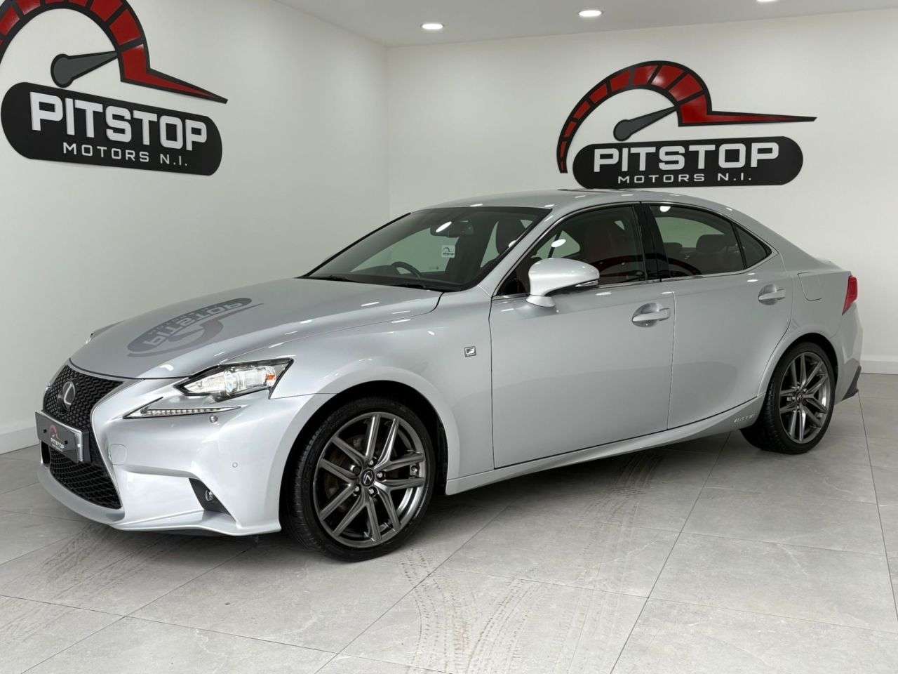 A 2016 LEXUS IS 2.5 300h F Sport Saloon 4dr Petrol Hybrid E-CVT Euro 6 (s/s) (223 ps) A 2016 LEXUS IS 2.5 300h F Sport Saloon 4dr Petrol Hybrid E-CVT Euro 6 (s/s) (223 ps)
