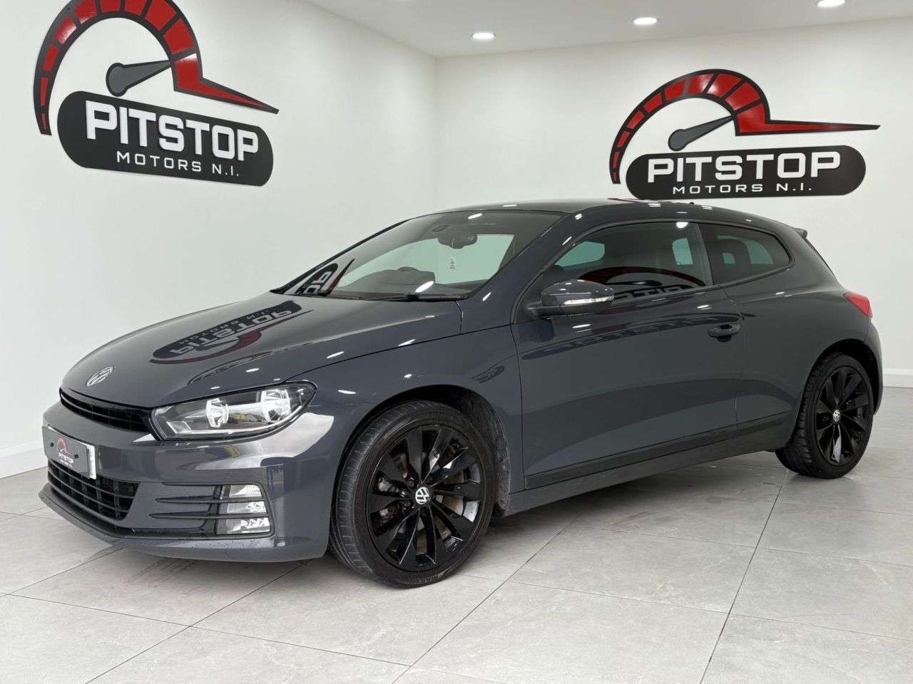 A 2017 VOLKSWAGEN SCIROCCO 1.4 TSI GT Hatchback 3dr Petrol Manual Euro 6 (s/s) (125 ps) A 2017 VOLKSWAGEN SCIROCCO 1.4 TSI GT Hatchback 3dr Petrol Manual Euro 6 (s/s) (125 ps)