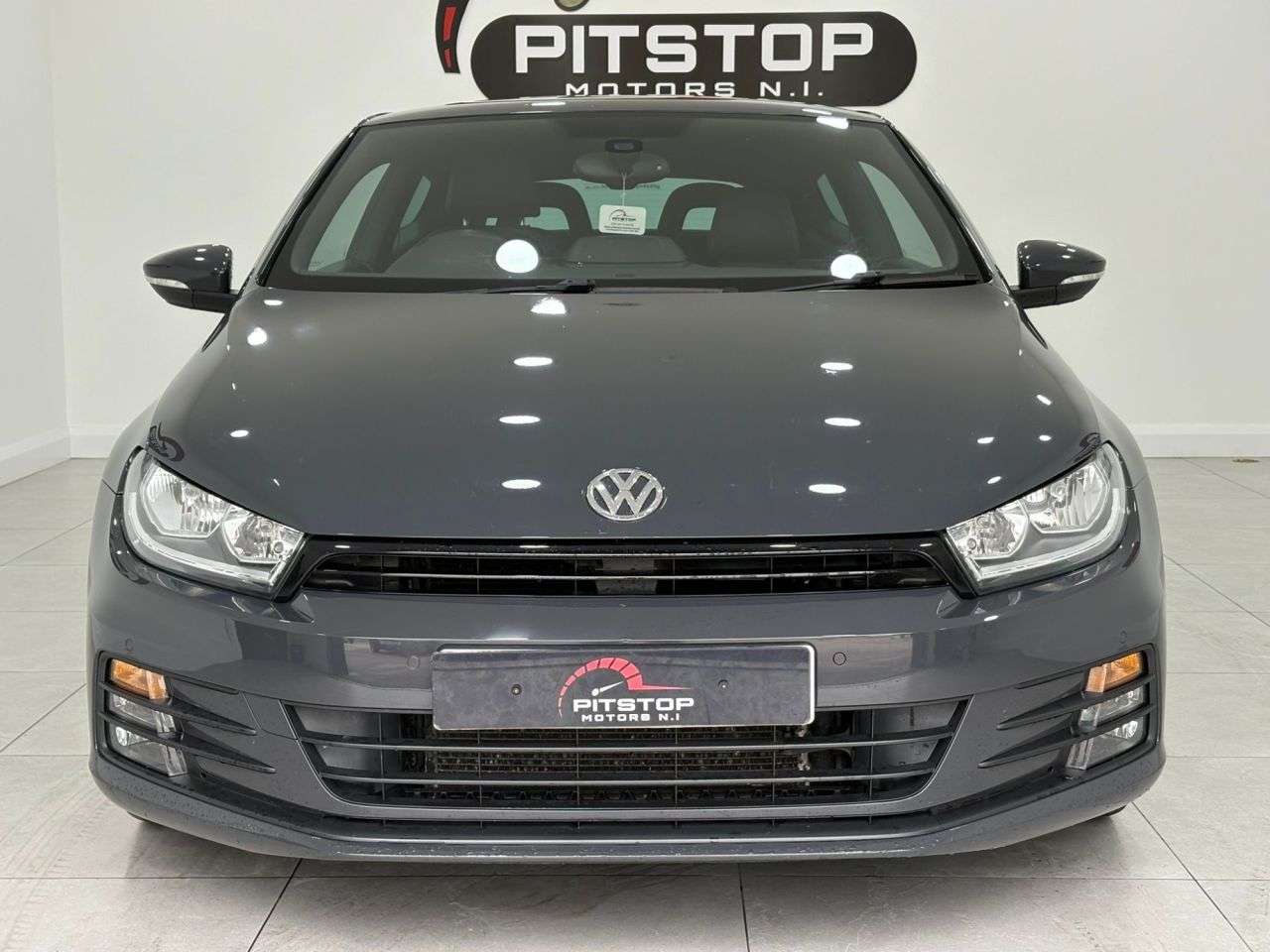 A 2017 VOLKSWAGEN SCIROCCO 1.4 TSI GT Hatchback 3dr Petrol Manual Euro 6 (s/s) (125 ps) A 2017 VOLKSWAGEN SCIROCCO 1.4 TSI GT Hatchback 3dr Petrol Manual Euro 6 (s/s) (125 ps)