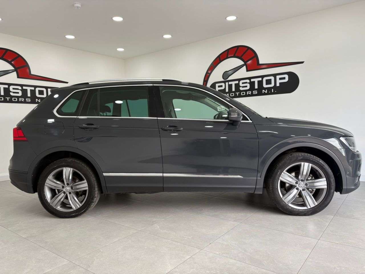 2019 VOLKSWAGEN TIGUAN 2019 VOLKSWAGEN TIGUAN