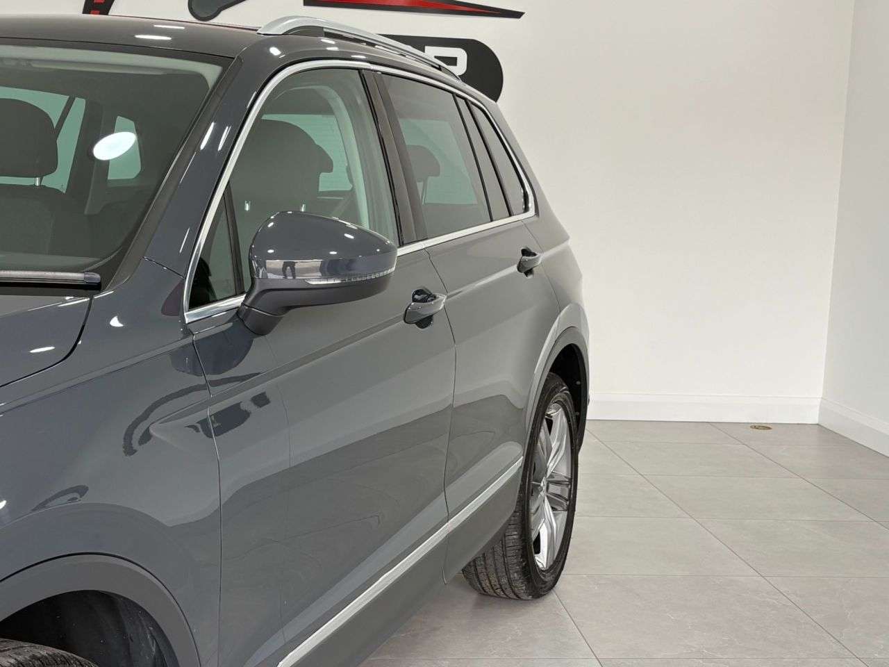2019 VOLKSWAGEN TIGUAN 2019 VOLKSWAGEN TIGUAN