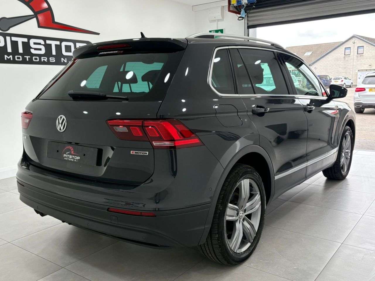 2019 VOLKSWAGEN TIGUAN 2019 VOLKSWAGEN TIGUAN