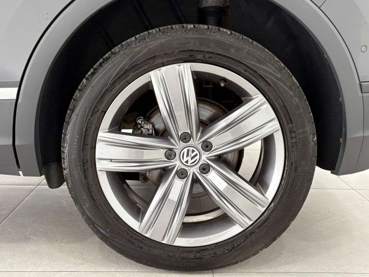 2019 VOLKSWAGEN TIGUAN 2019 VOLKSWAGEN TIGUAN