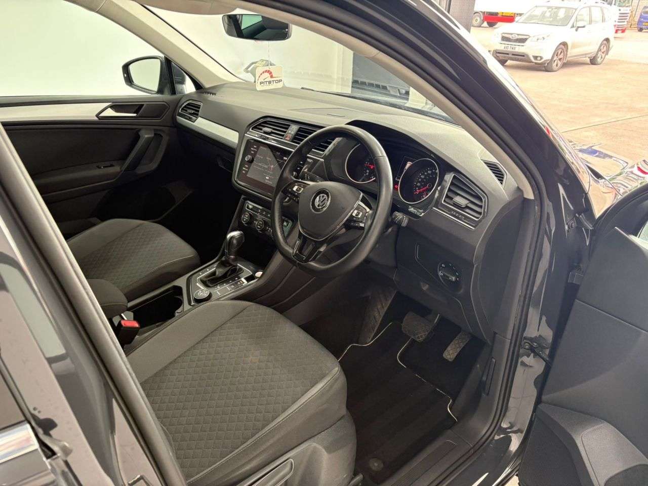 2019 VOLKSWAGEN TIGUAN 2019 VOLKSWAGEN TIGUAN