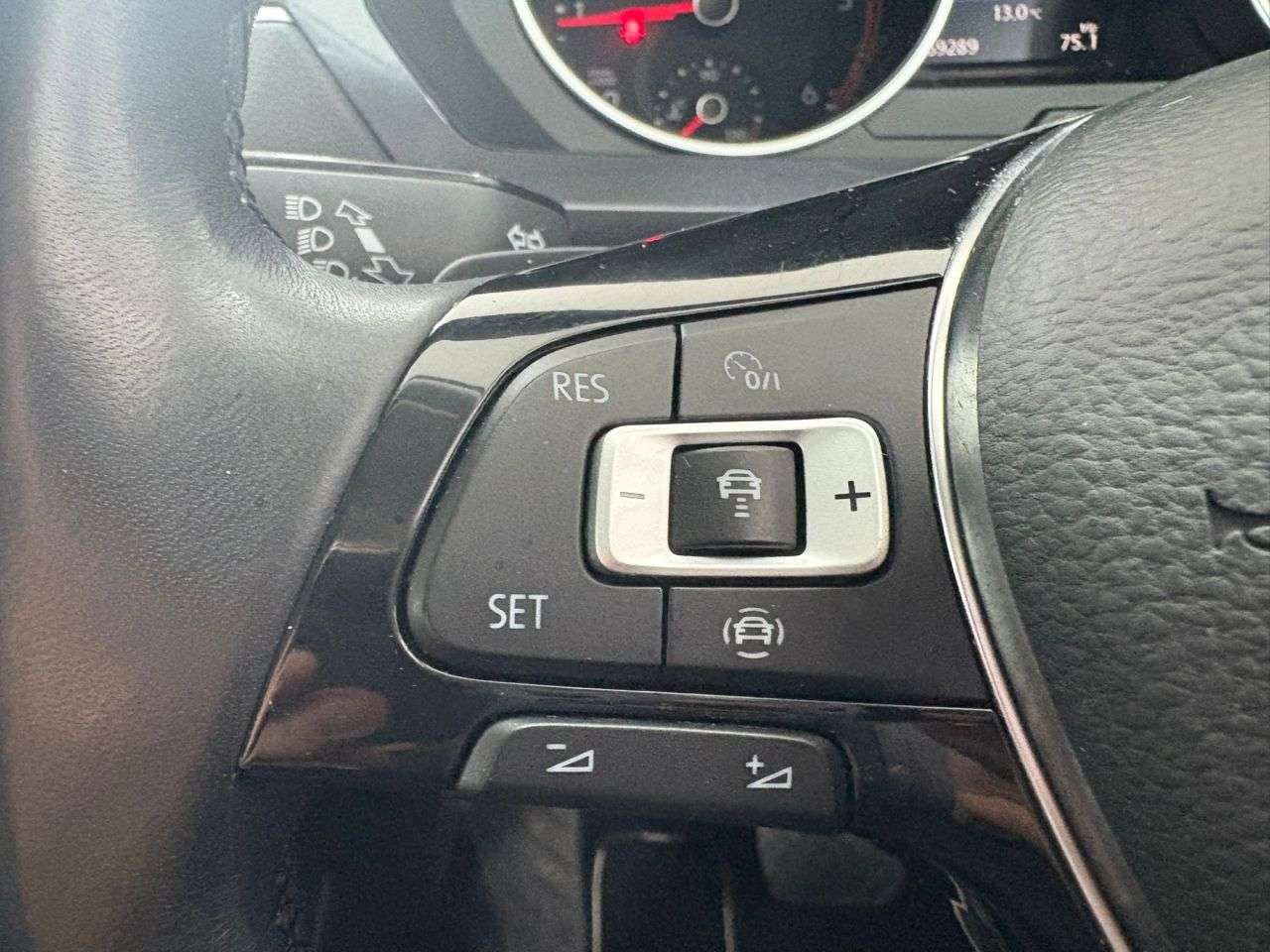 2019 VOLKSWAGEN TIGUAN 2019 VOLKSWAGEN TIGUAN