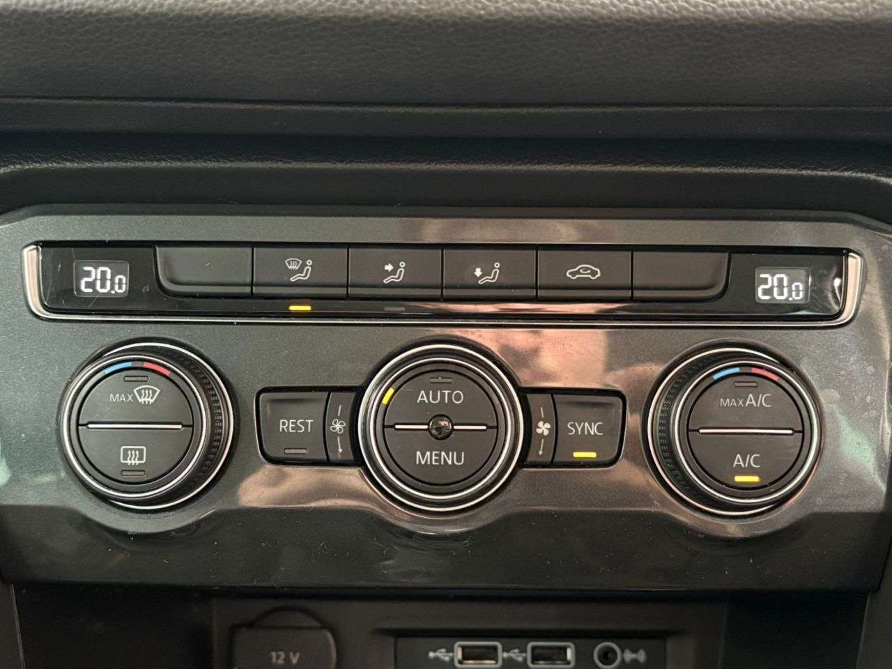 2019 VOLKSWAGEN TIGUAN 2019 VOLKSWAGEN TIGUAN