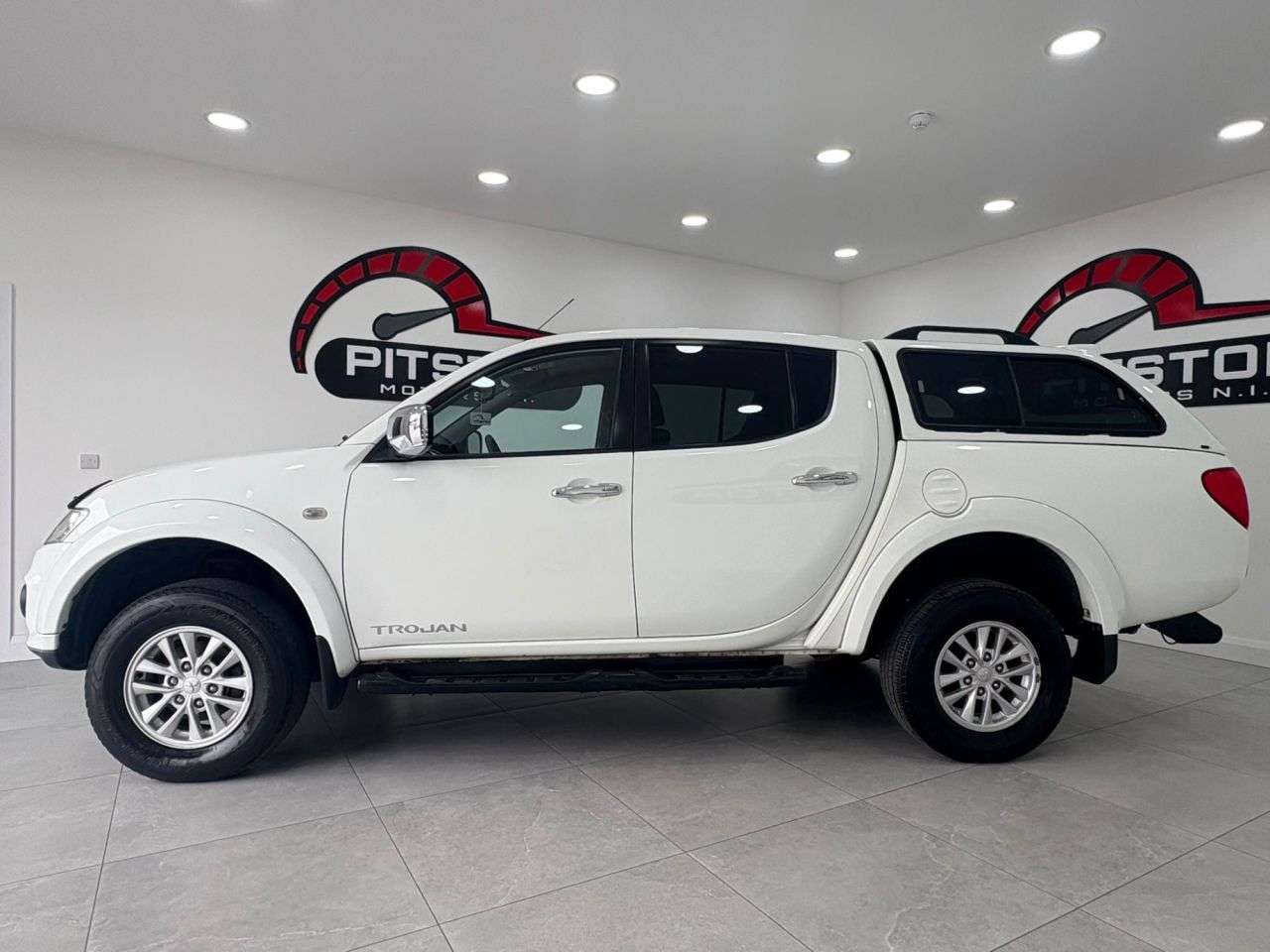 2014 MITSUBISHI L200 2014 MITSUBISHI L200
