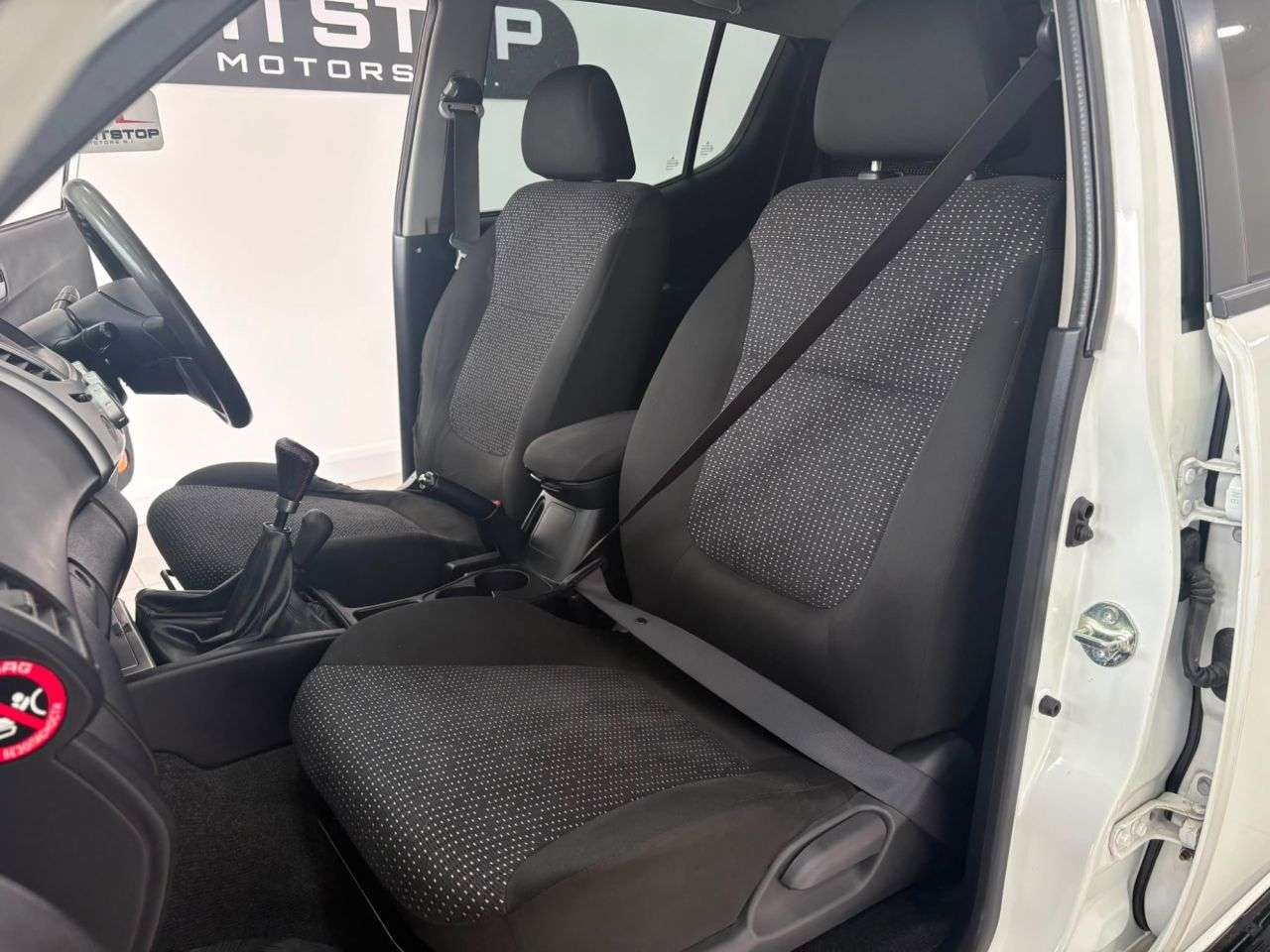 2014 MITSUBISHI L200 2014 MITSUBISHI L200