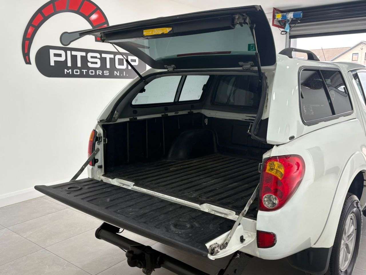 2014 MITSUBISHI L200 2014 MITSUBISHI L200