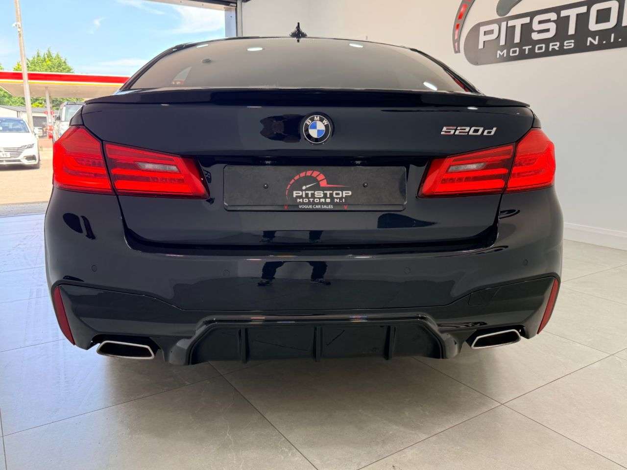 2018 BMW 5 SERIES 2018 BMW 5 SERIES
