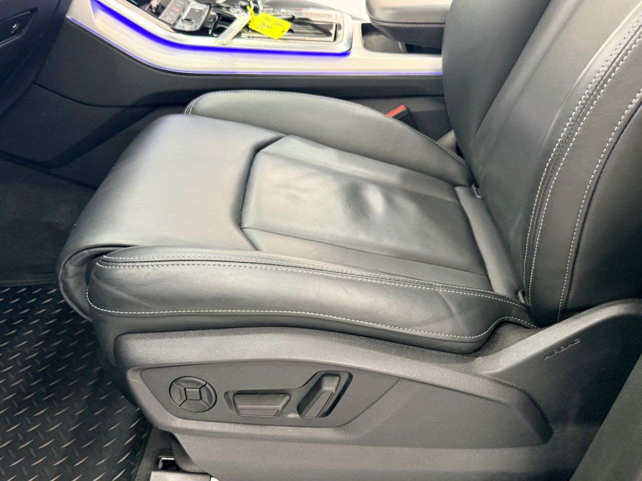2020 AUDI Q7 2020 AUDI Q7