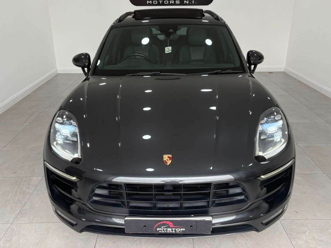 2016 PORSCHE MACAN 2016 PORSCHE MACAN