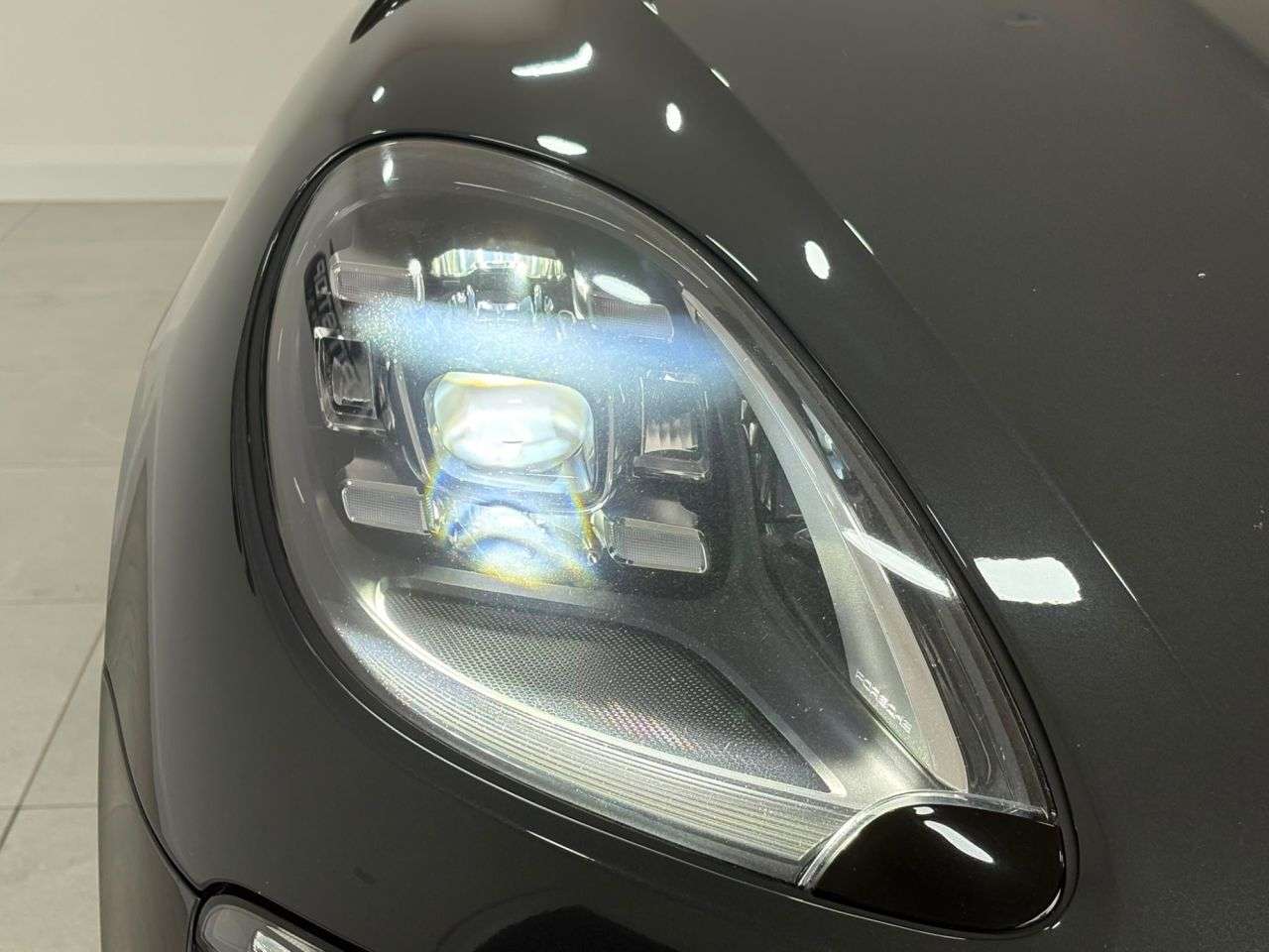 2016 PORSCHE MACAN 2016 PORSCHE MACAN