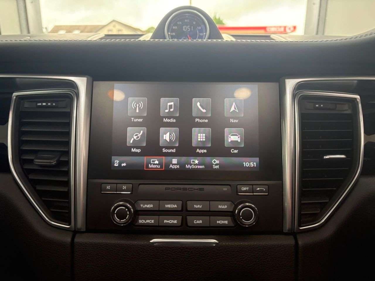 2016 PORSCHE MACAN 2016 PORSCHE MACAN