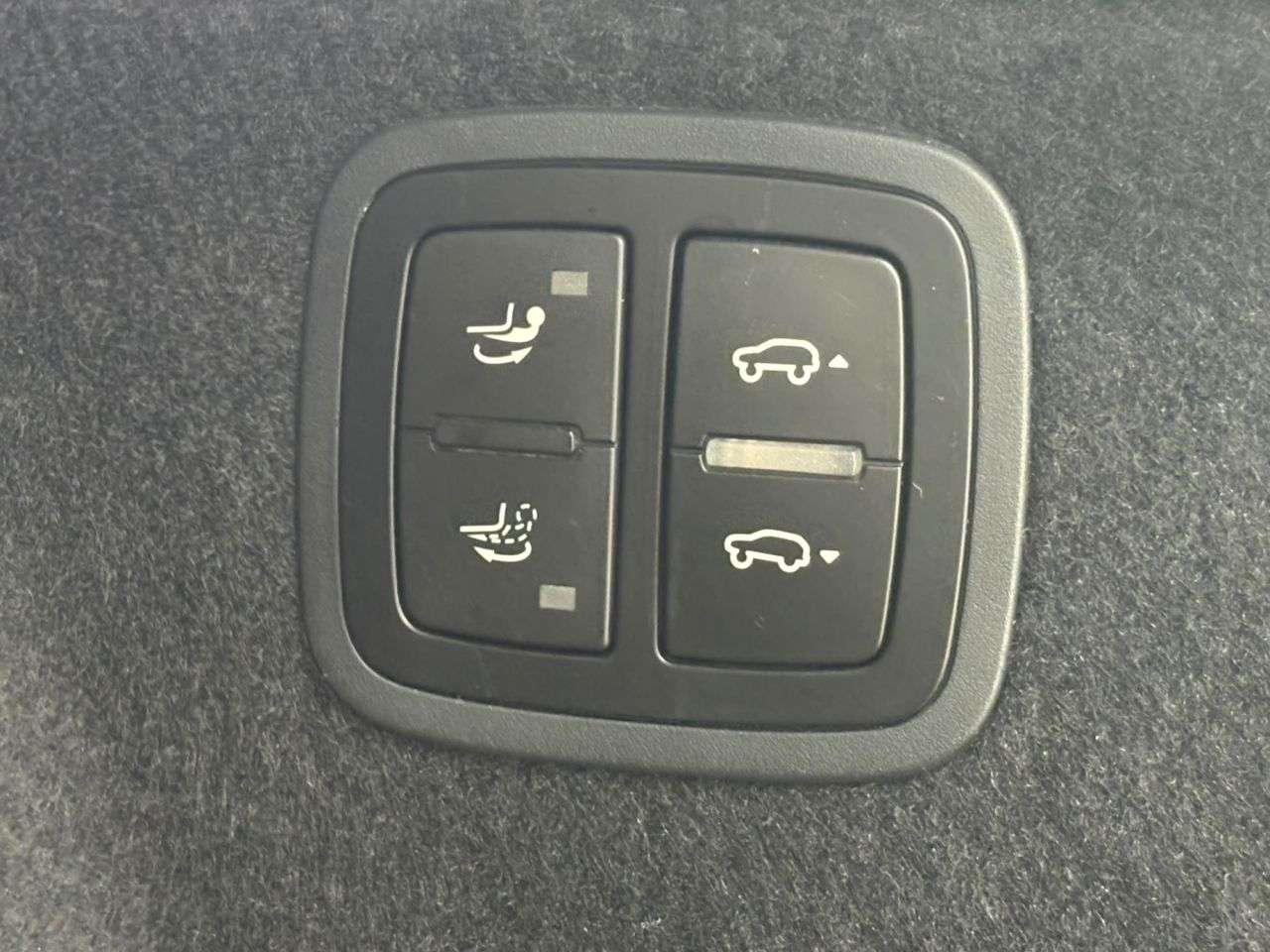 2016 PORSCHE MACAN 2016 PORSCHE MACAN
