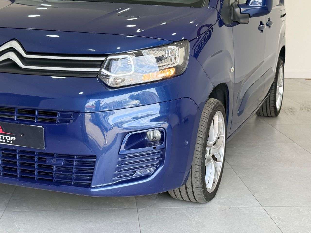 A 2020 CITROEN BERLINGO 1.5 BlueHDi 1000 Driver M Panel Van 5dr Diesel EAT8 SWB Euro 6 (s/s) (130 p A 2020 CITROEN BERLINGO 1.5 BlueHDi 1000 Driver M Panel Van 5dr Diesel EAT8 SWB Euro 6 (s/s) (130 p