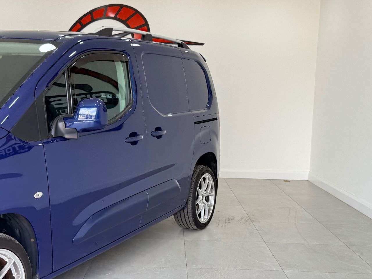 A 2020 CITROEN BERLINGO 1.5 BlueHDi 1000 Driver M Panel Van 5dr Diesel EAT8 SWB Euro 6 (s/s) (130 p A 2020 CITROEN BERLINGO 1.5 BlueHDi 1000 Driver M Panel Van 5dr Diesel EAT8 SWB Euro 6 (s/s) (130 p