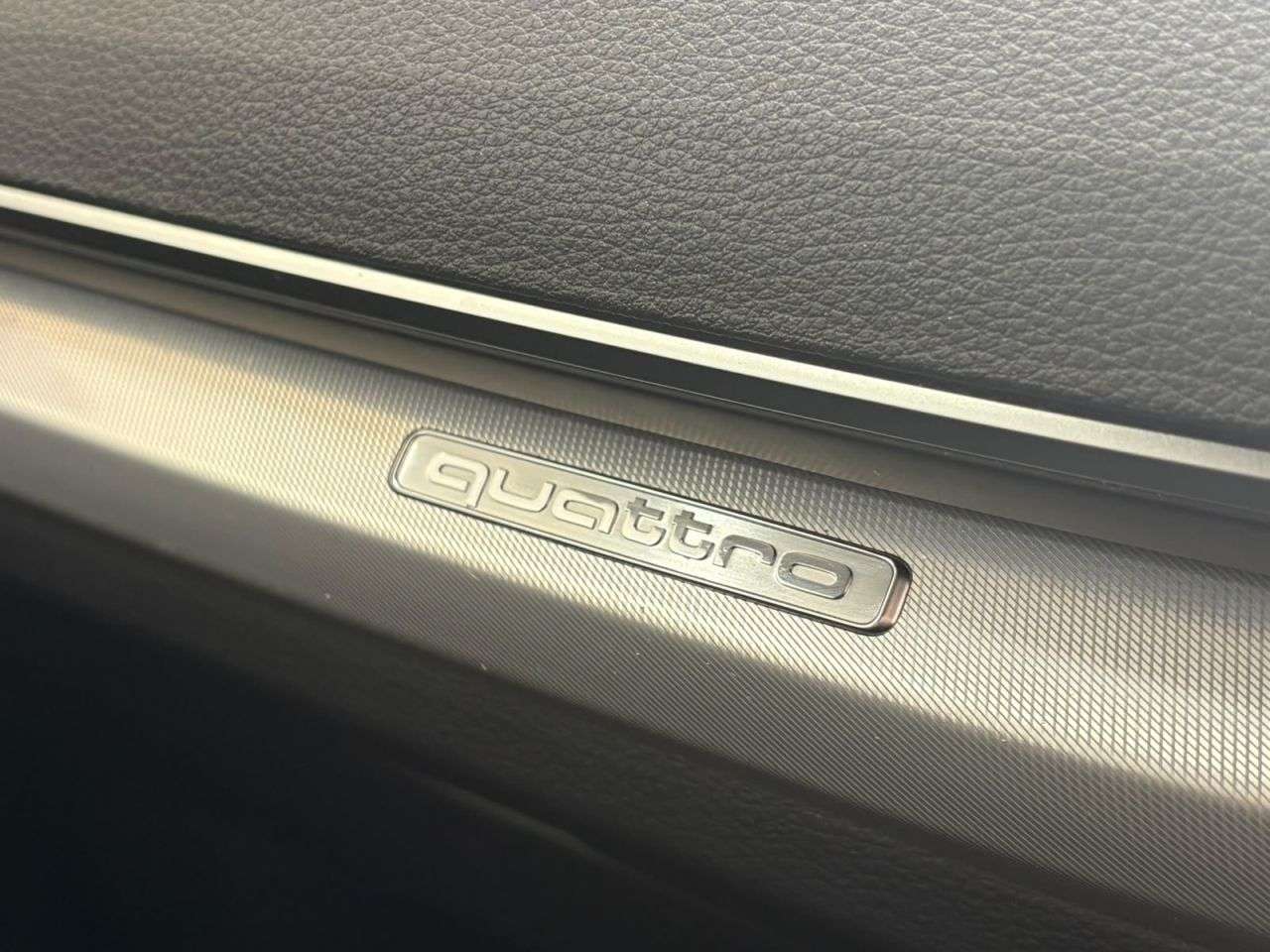 2018 AUDI Q5 2018 AUDI Q5