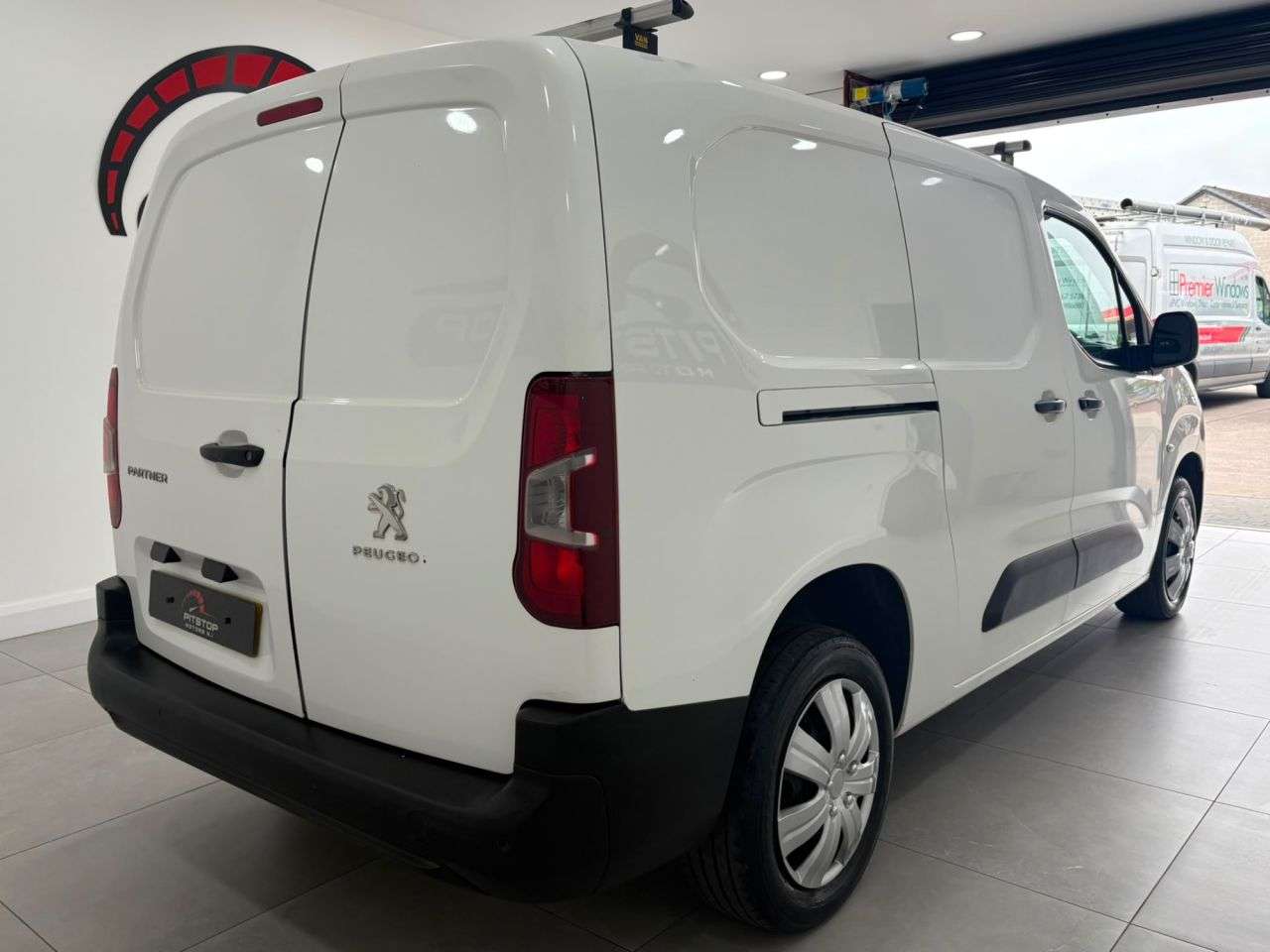2020 PEUGEOT PARTNER 2020 PEUGEOT PARTNER
