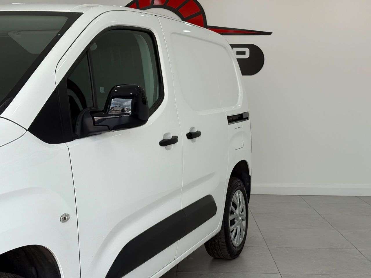 A 2022 CITROEN BERLINGO 1.5 BlueHDi 1000 Enterprise M Pro Panel Van 5dr Diesel Manual SWB Euro 6 (s A 2022 CITROEN BERLINGO 1.5 BlueHDi 1000 Enterprise M Pro Panel Van 5dr Diesel Manual SWB Euro 6 (s