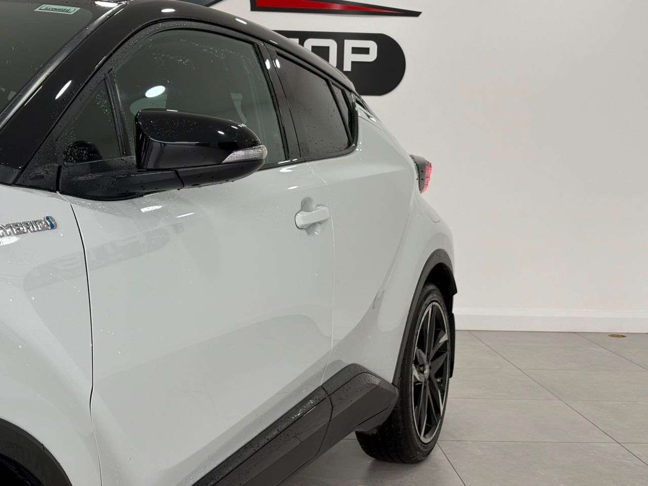 2021 TOYOTA C-HR 2021 TOYOTA C-HR