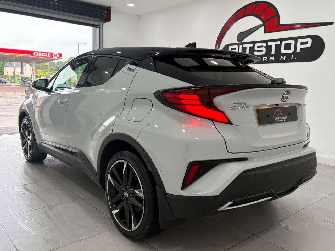 2021 TOYOTA C-HR 2021 TOYOTA C-HR