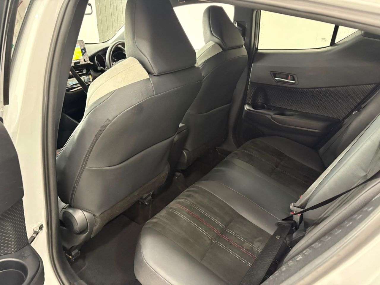 2021 TOYOTA C-HR 2021 TOYOTA C-HR