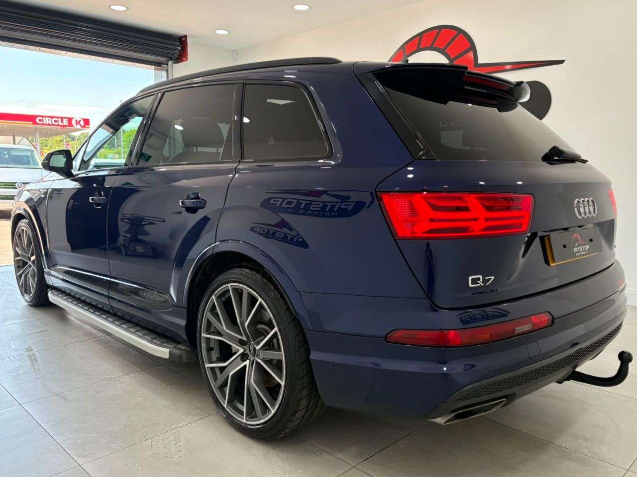 2018 AUDI Q7 2018 AUDI Q7