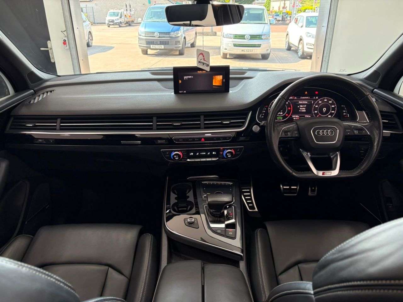 2018 AUDI Q7 2018 AUDI Q7