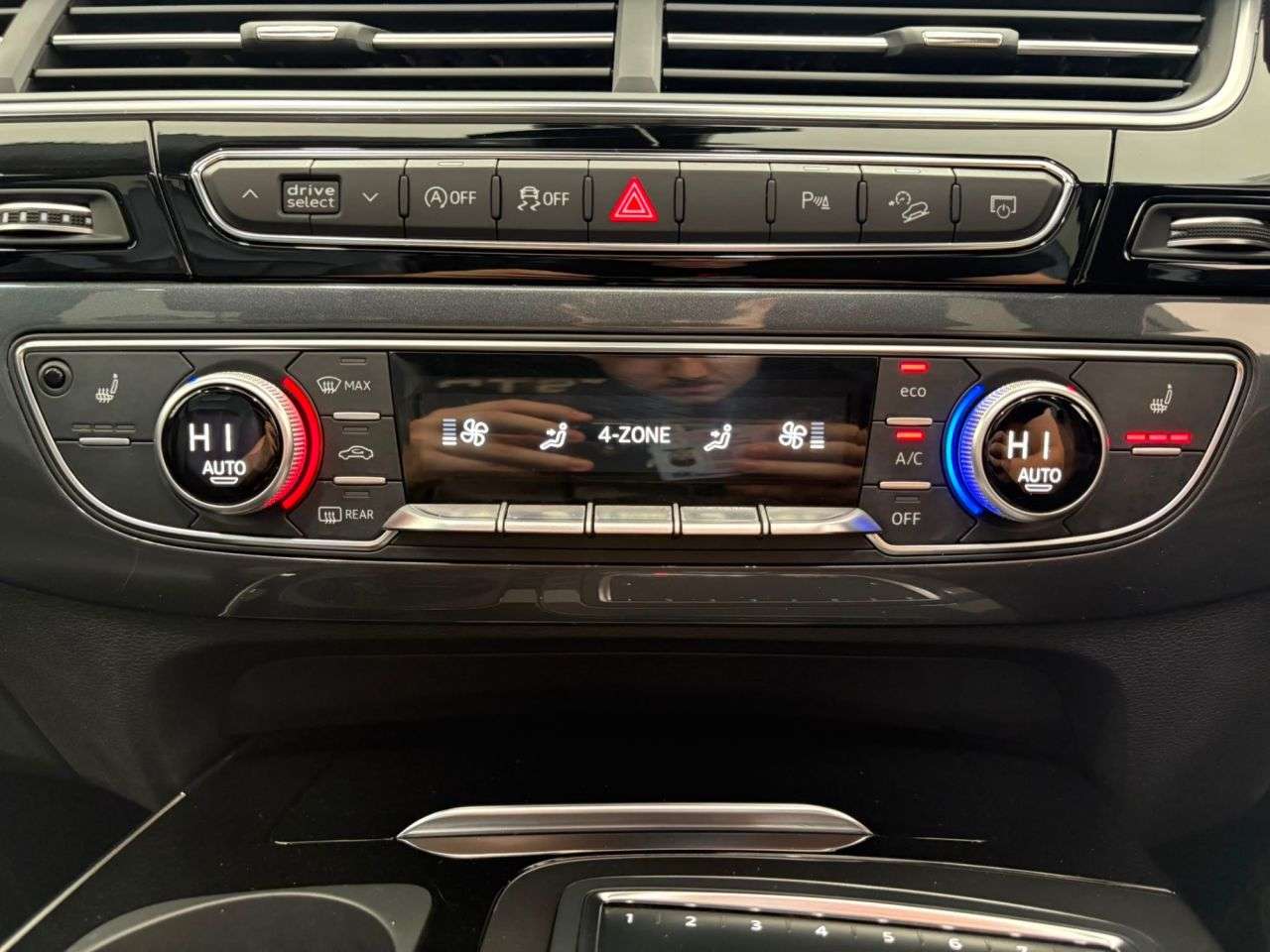 2018 AUDI Q7 2018 AUDI Q7